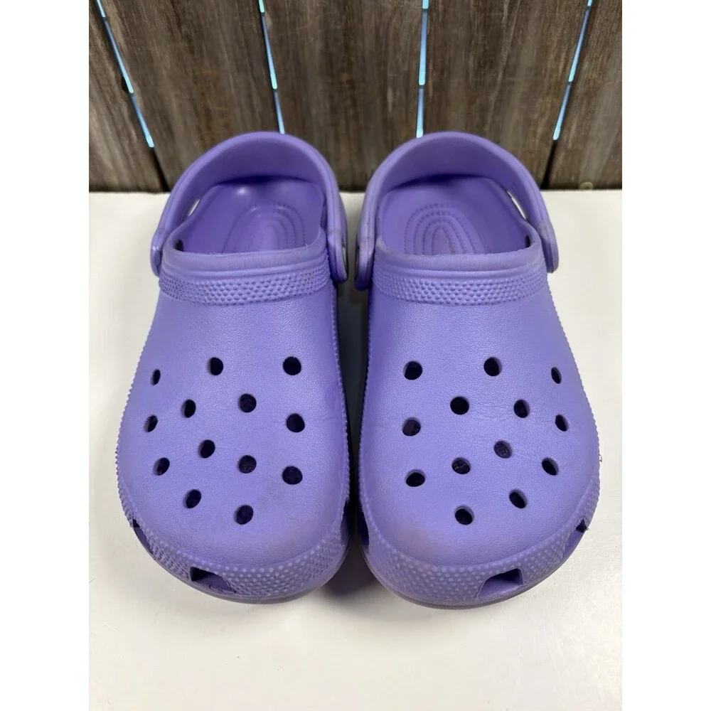 Crocs Classic Clog Kids Mens 4 / Women’s 6 Purple Slip-On Comfort Shoes